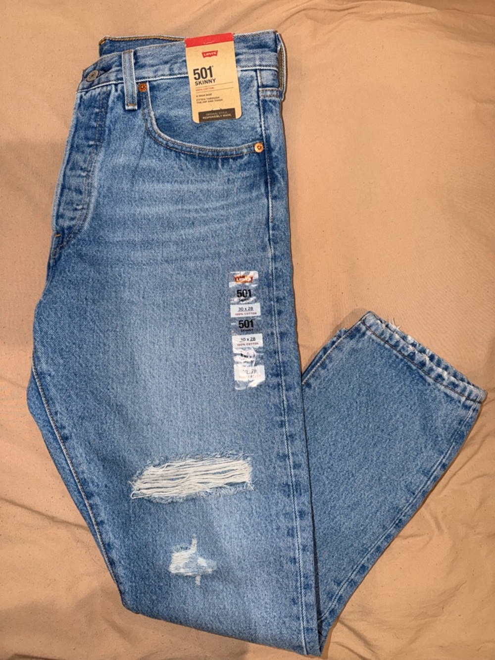 Women’s Levi's 501 Skinny (straight) High Rise Light Blue Denim Jeans with Tags